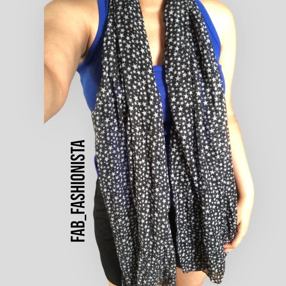 Stars Scarf - Picture 4 of 6